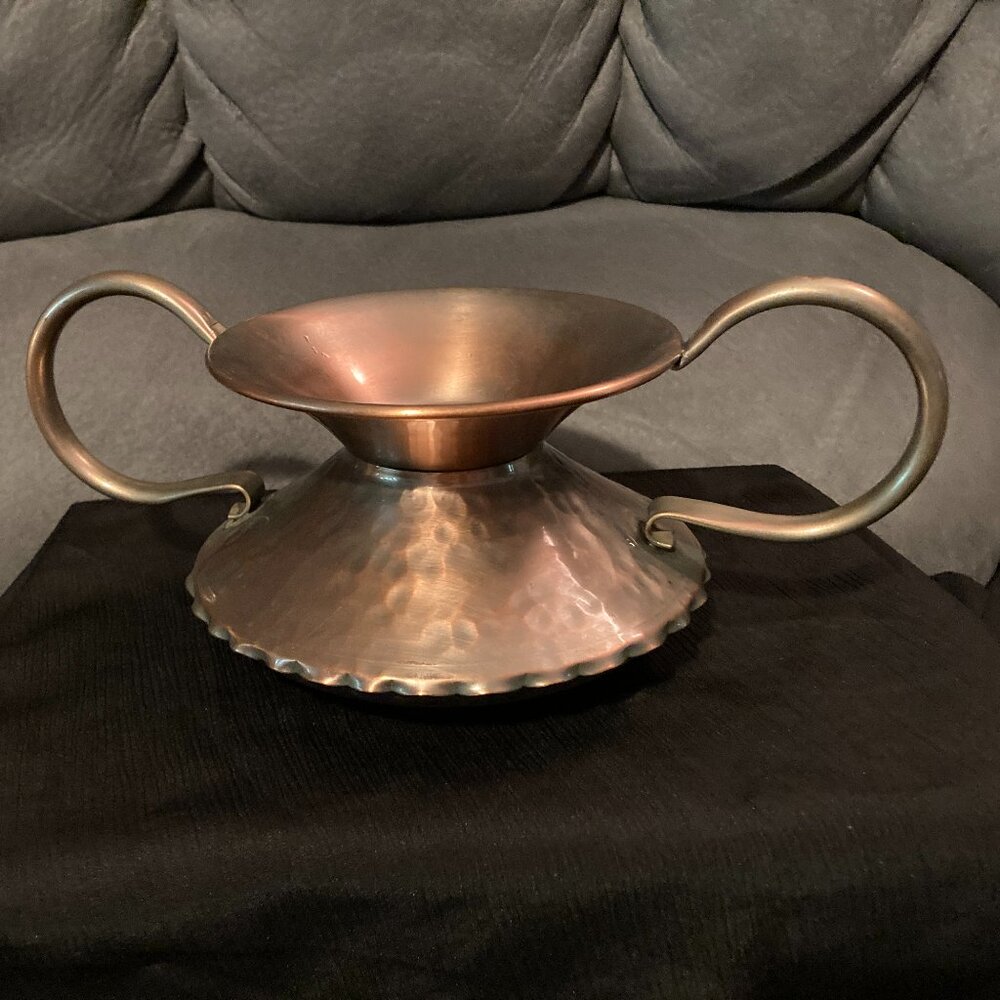 VTG 1990's Gregorian Copper HandHammered Spittoon/Vase No. 607-Artist Signed-EUC